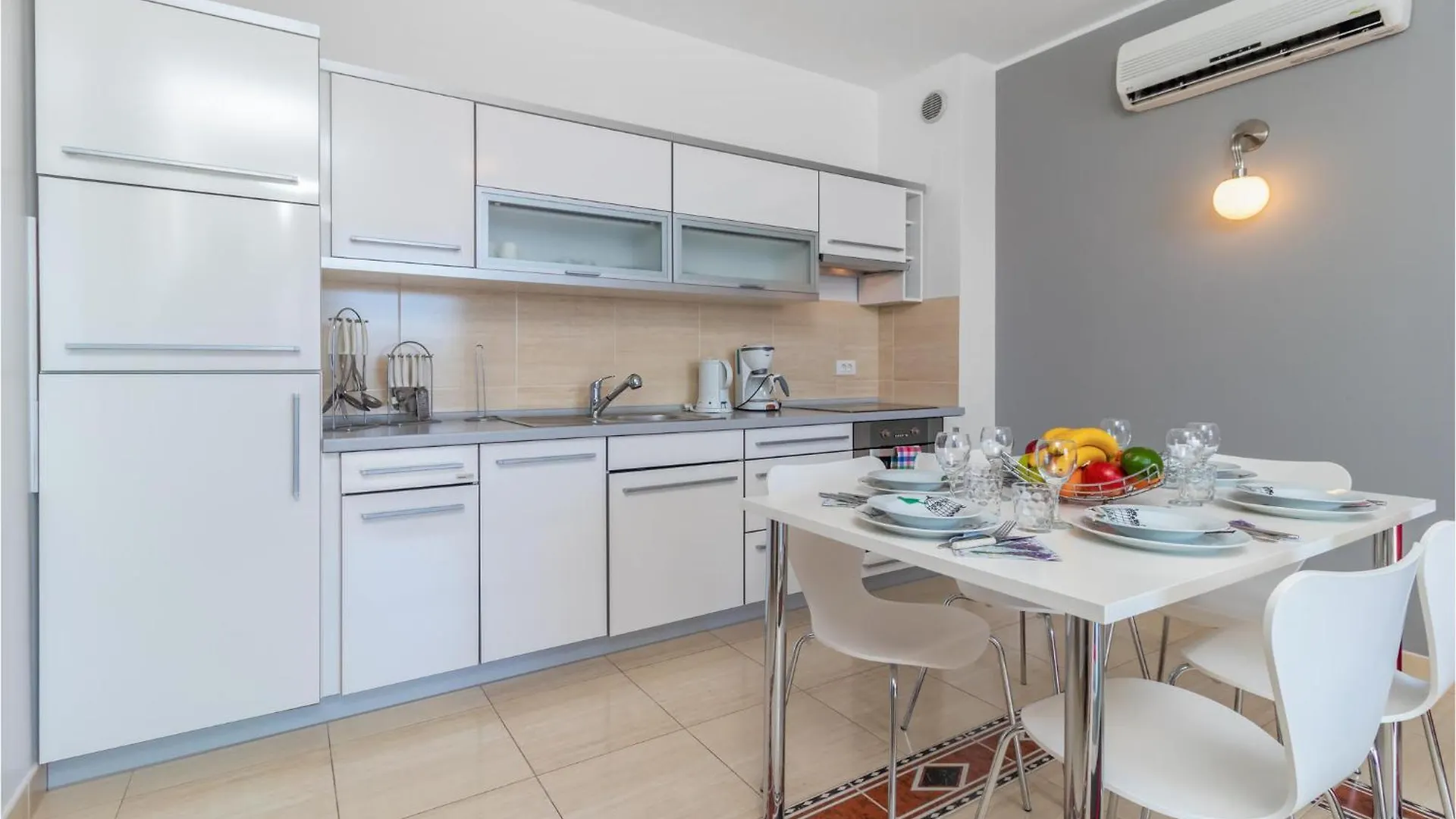 Lovely Apartment In Selce With House Sea View